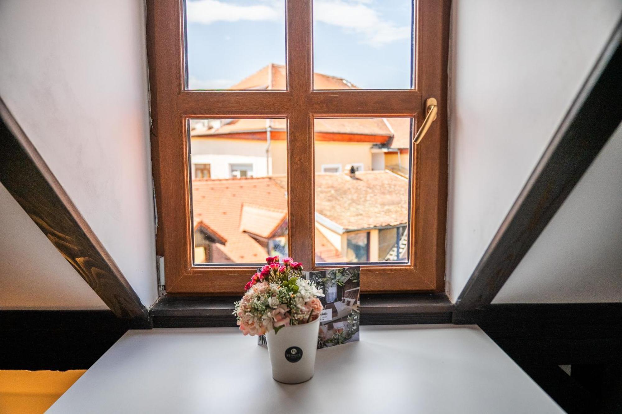 Hotel Marabella Sibiu Extérieur photo