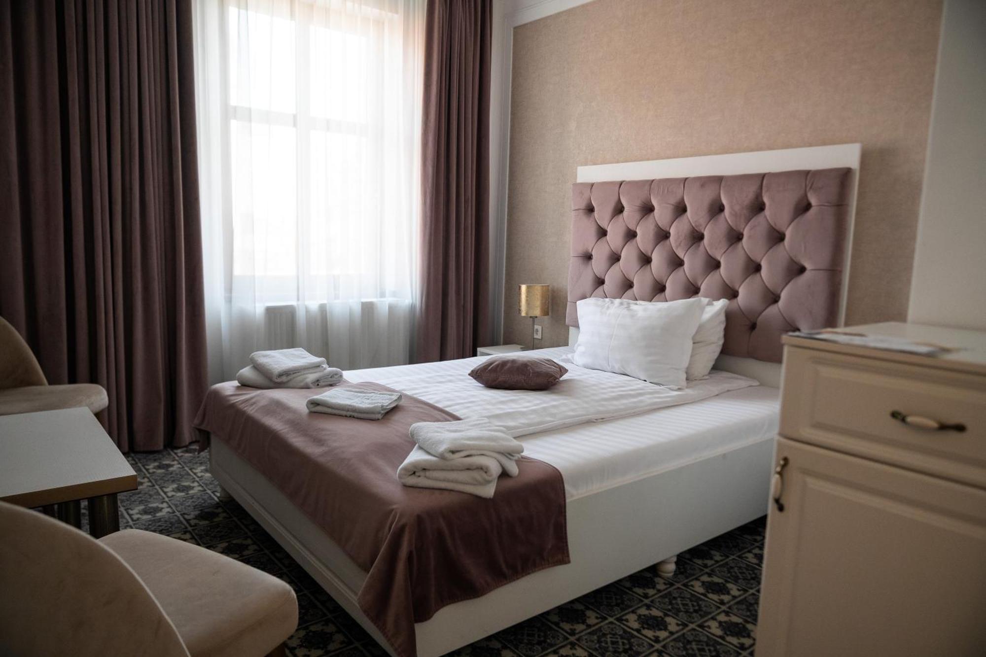 Hotel Marabella Sibiu Extérieur photo